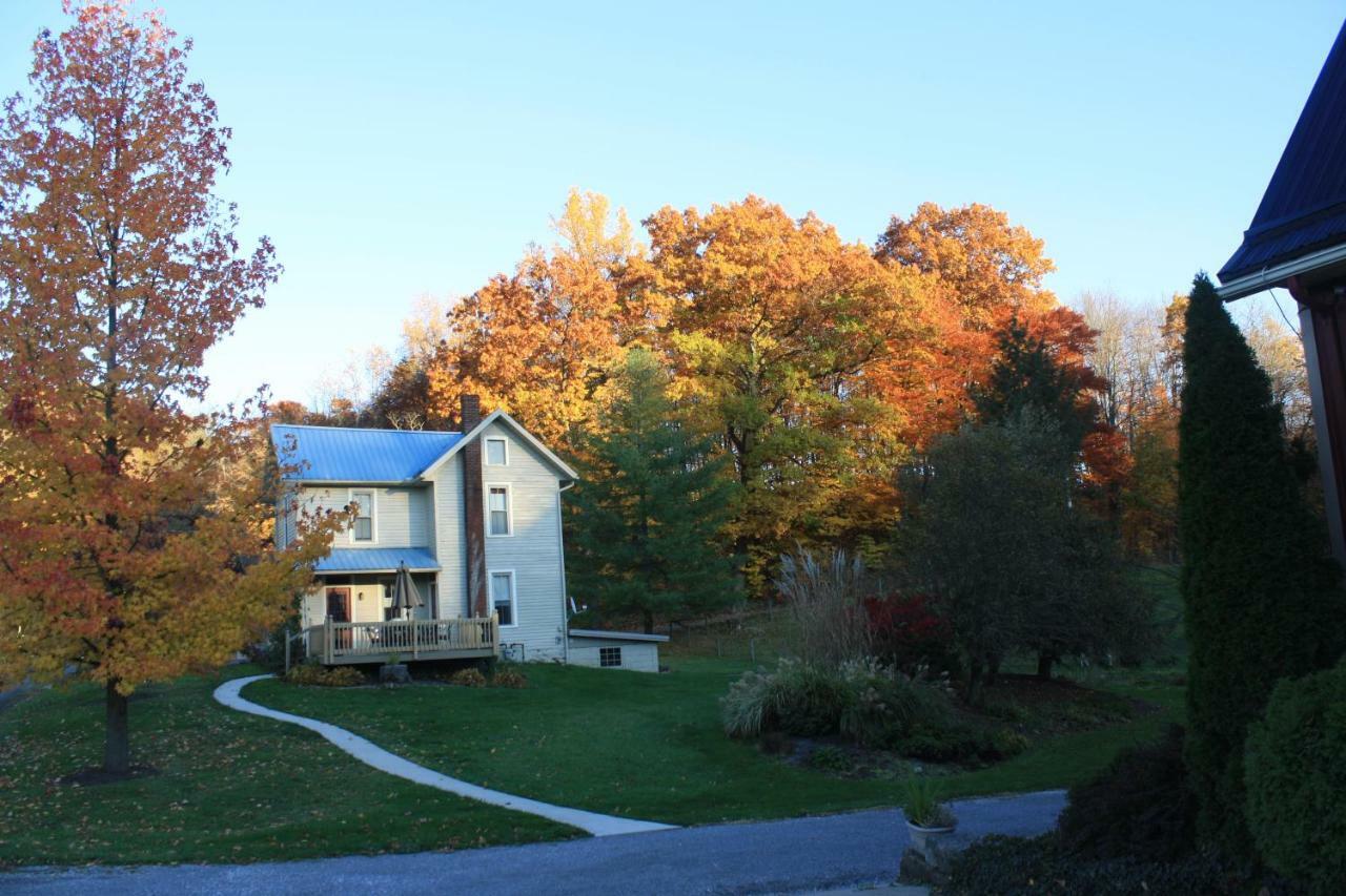 The Barn Inn Bed And Breakfast Millersburg Exteriör bild